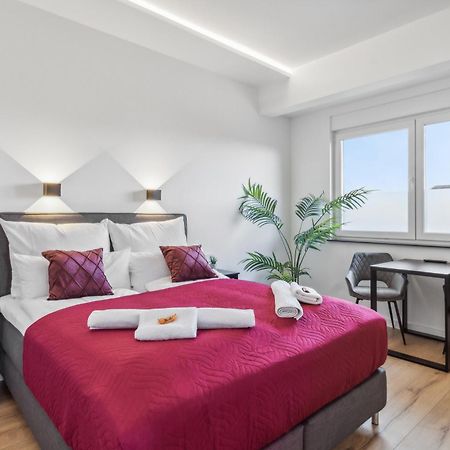 Suite4Me - Moderne Apartments I Kueche I Balkon I Waschmaschine Dietzenbach Dış mekan fotoğraf