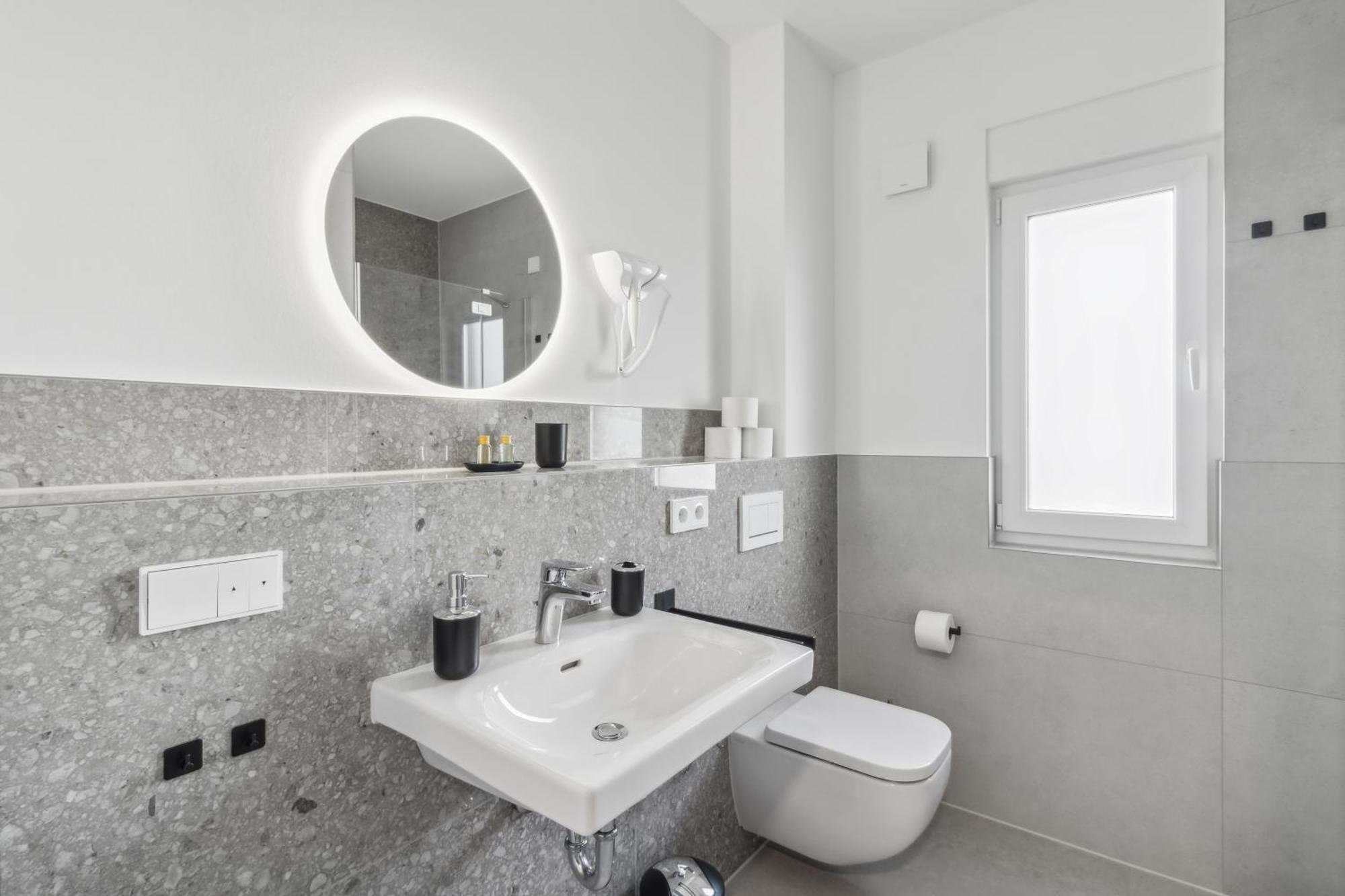 Suite4Me - Moderne Apartments I Kueche I Balkon I Waschmaschine Dietzenbach Dış mekan fotoğraf
