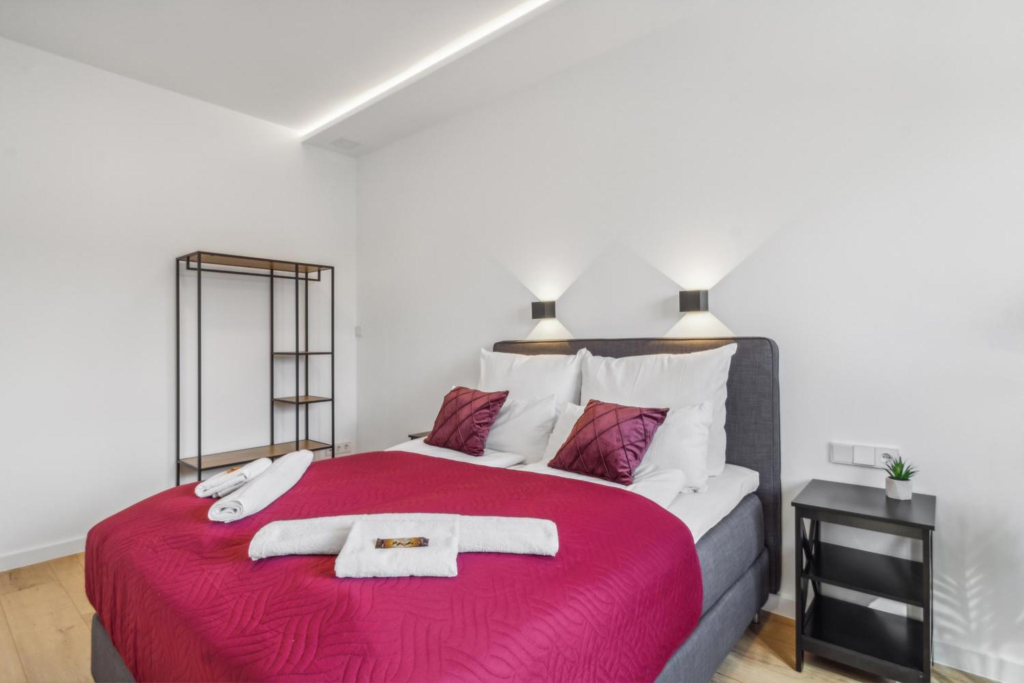 Suite4Me - Moderne Apartments I Kueche I Balkon I Waschmaschine Dietzenbach Dış mekan fotoğraf