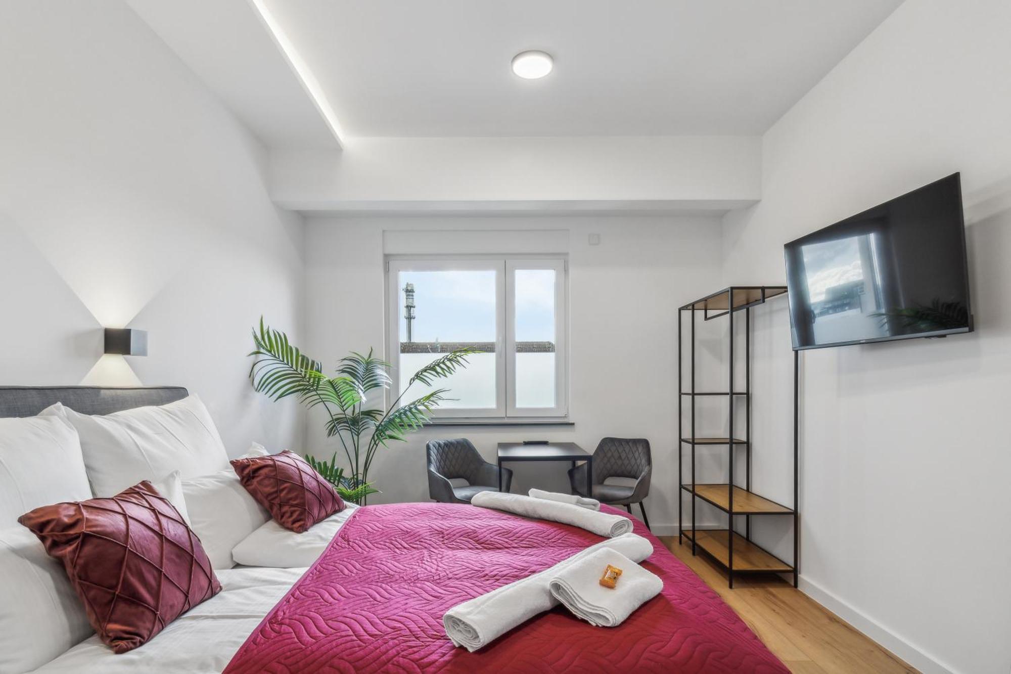 Suite4Me - Moderne Apartments I Kueche I Balkon I Waschmaschine Dietzenbach Dış mekan fotoğraf