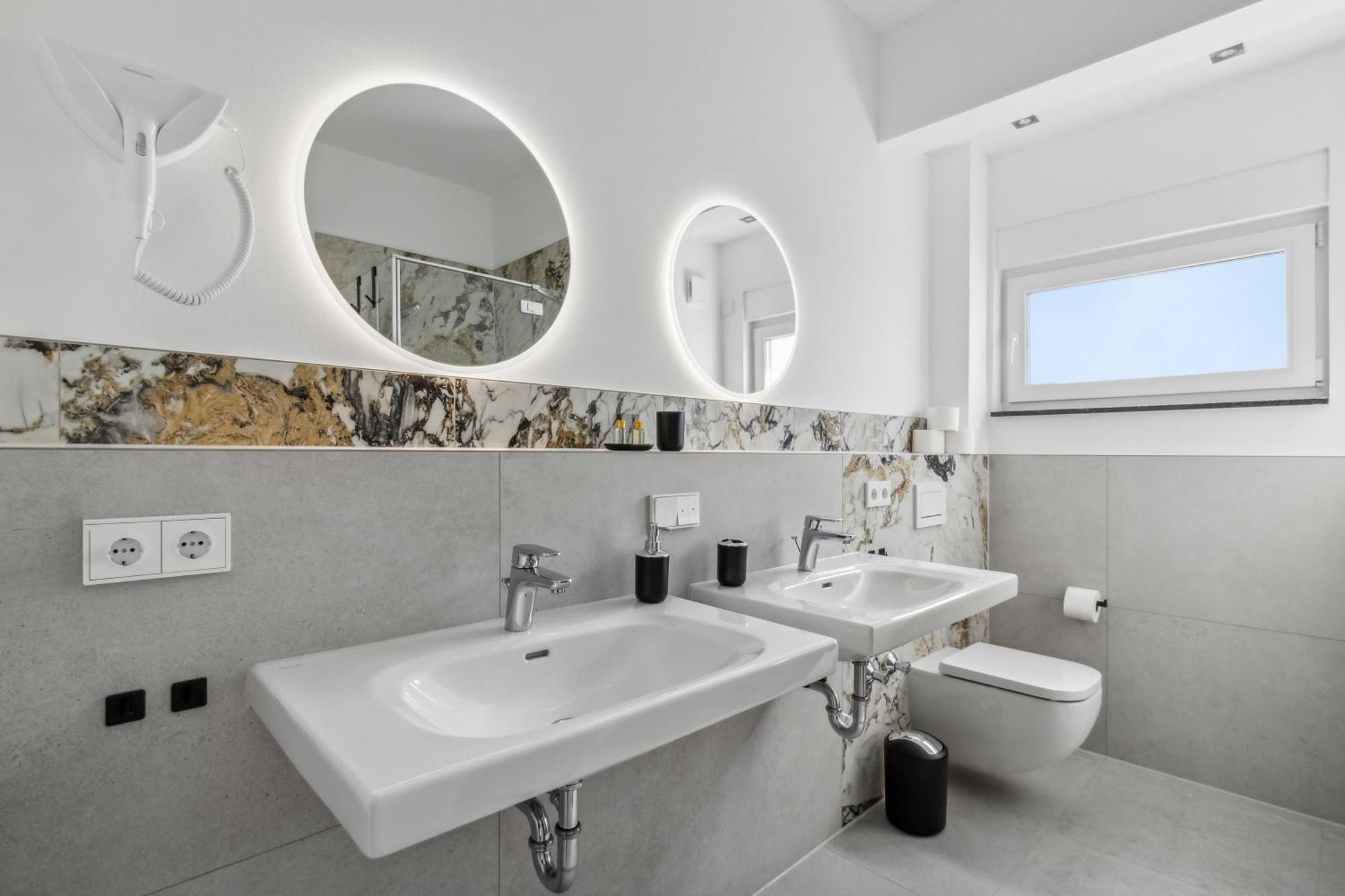 Suite4Me - Moderne Apartments I Kueche I Balkon I Waschmaschine Dietzenbach Dış mekan fotoğraf
